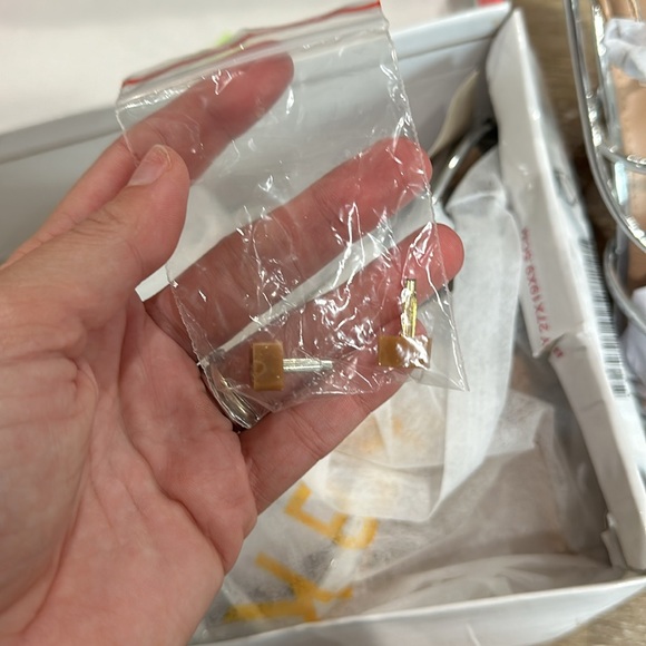 NWT women’s open toe strappy high heels. 7.5. Comes with extra heel bottom - Picture 4 of 4